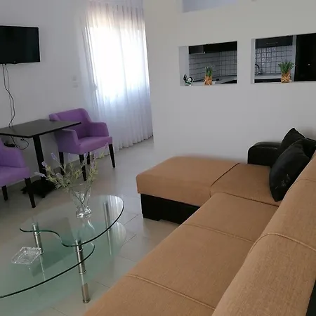 Nikitihouse 2
